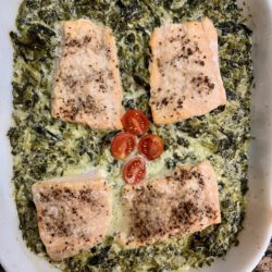 Ofenlachs mit Spinat – schnell zubereitet